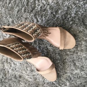 Chinese laundry heels